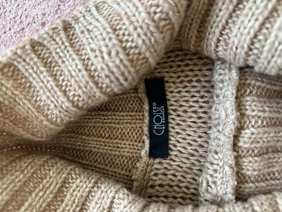 Pulover maro mohair S