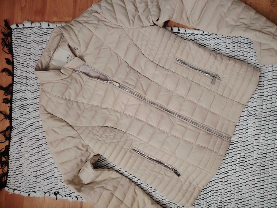 Яке амису есенно