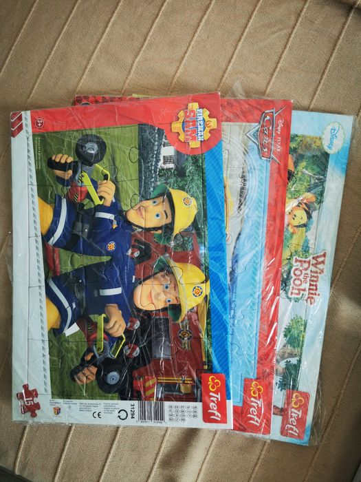 Lot jucării - seturi puzzle