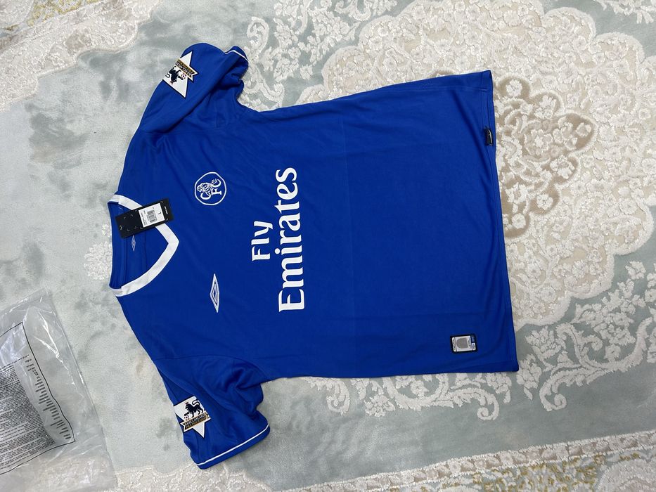 Set 4 tricouri si bluze