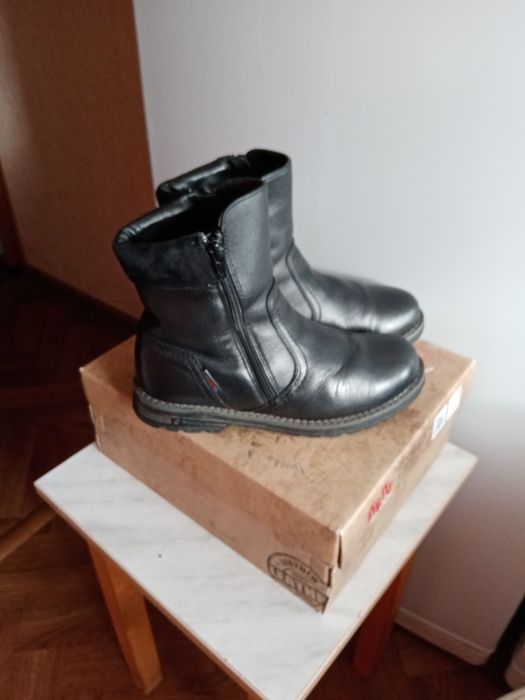 Зимние сапоги 35.