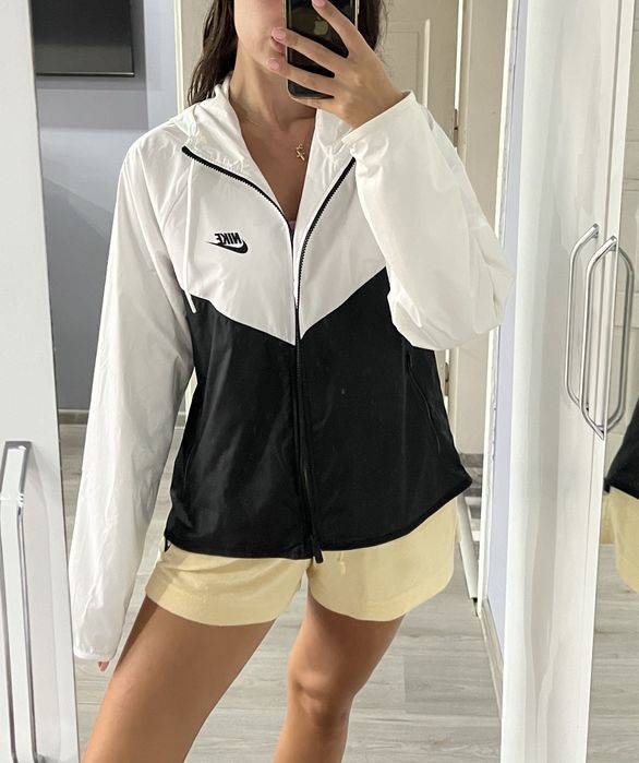 Дамско яке Nike, ветровка