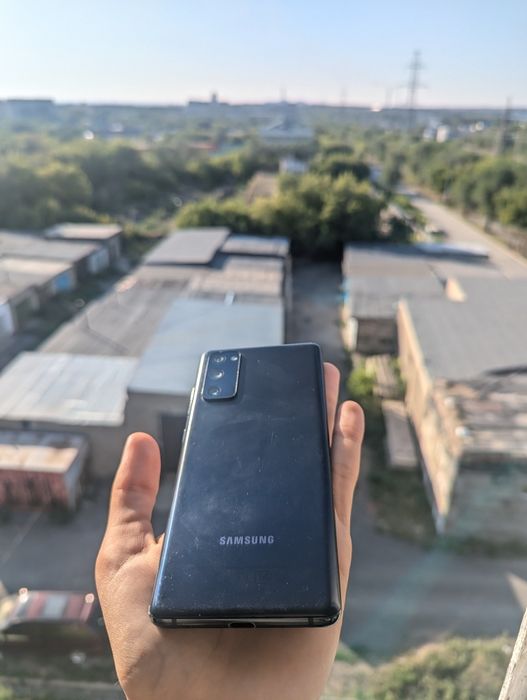 Samsung S20FE 8/128