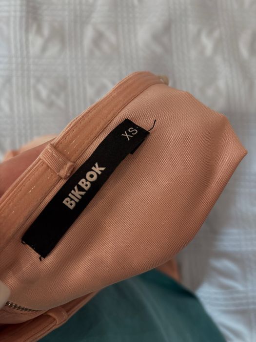 Дамска светло бежова рокля