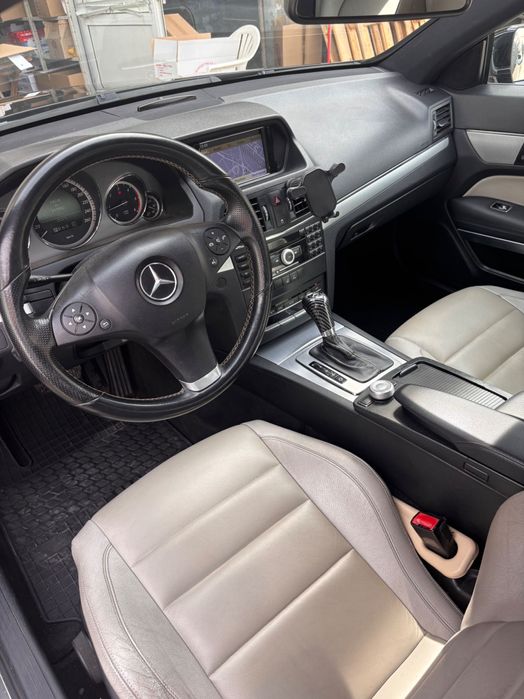 Mercedes E 250 Coupe CDI BlueEFFICIENCY