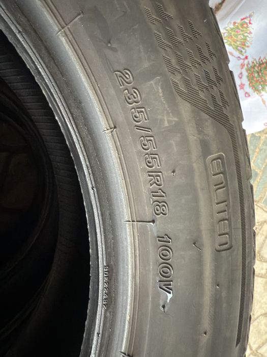 Bridgestone 235/55/18
