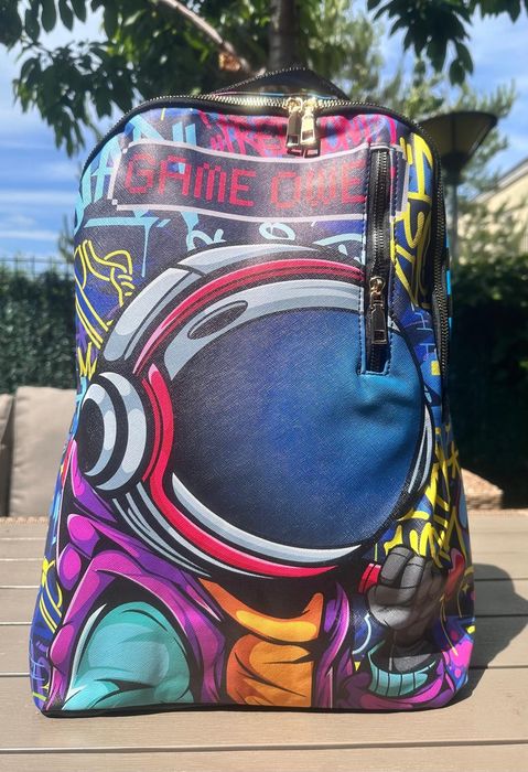 Rucsac, Ghiozdan scolar stil Sprayground