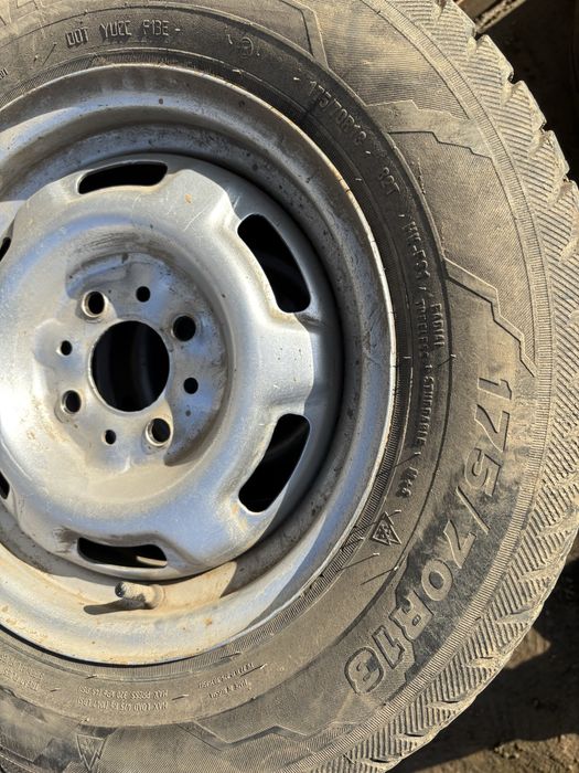 Шина р13 сост 10/10