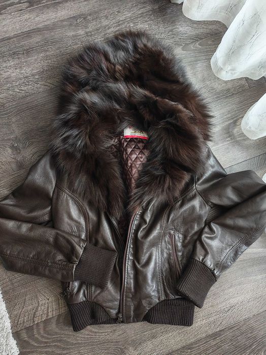 Дамско кожено яке