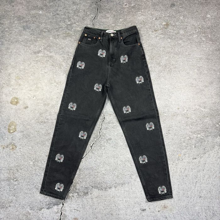 Дамски дънки Tommy Jeans / Черен деним с бродерия / Размер W26 / L34