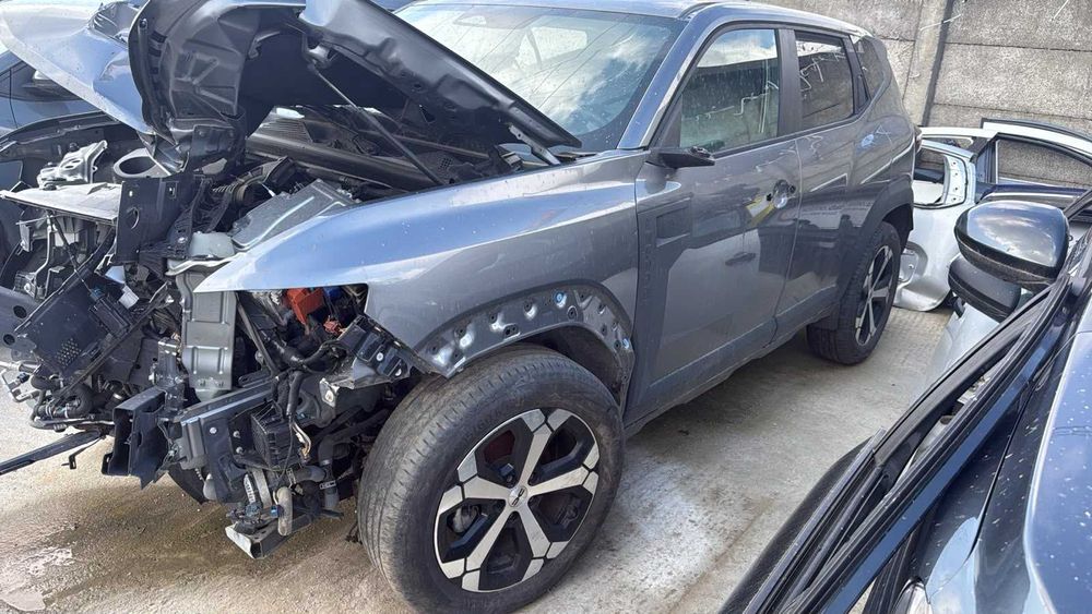 Dezmembrez / Dezmembrari / Piese Dacia Duster 3 2025
