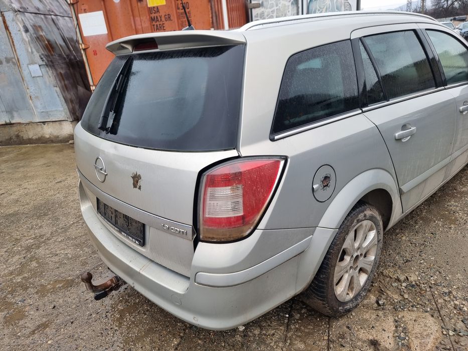 Opel Astra 1.9 CDTI Cosmo Теглич  На части