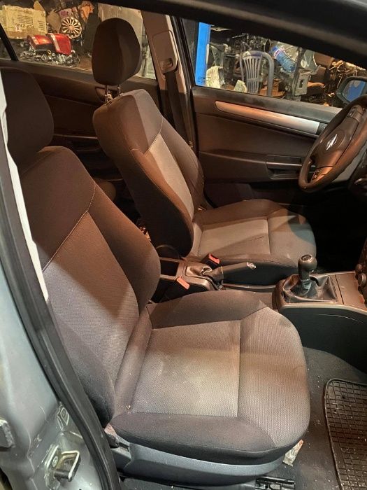 Opel astra H / Опел Астра на части