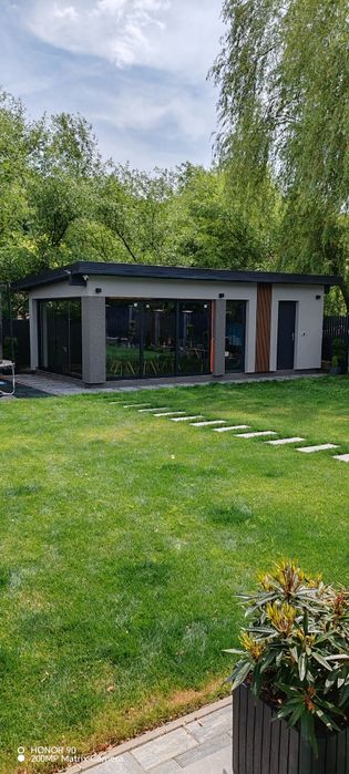 Montez, uși interioare, uși metalice,tâmplărie PVC ,