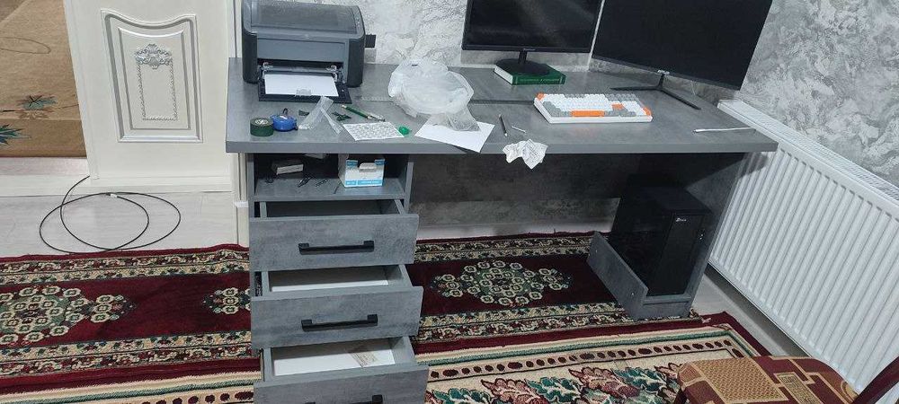 Компютерный стол