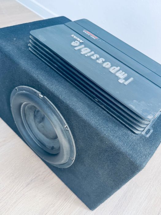 subwoofer auto 600w 4 ohmi + statie akai 6000w