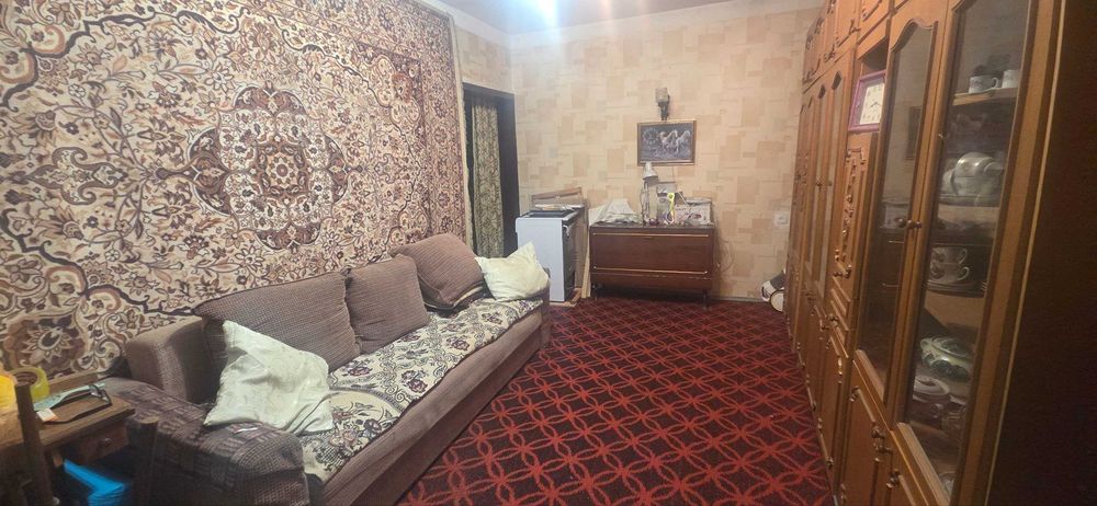 Продаю квартиру. массив Водник 2в3\3\4 МИБ, бассейн ,ПРОКУРАТУРА