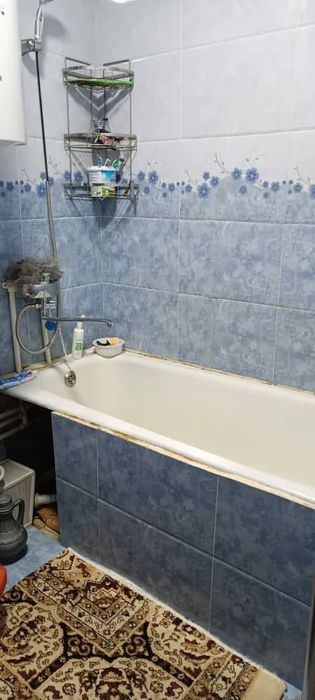 2-хонали, 4-этаж. 4-этажли.
2x6-балкон 56,3-кв.м
  Газ bor, свет bor,