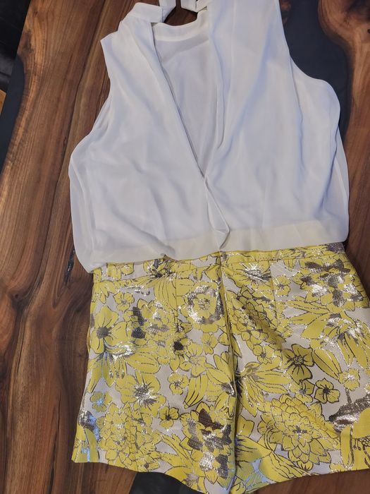 Дамска рокля-гащеризон.