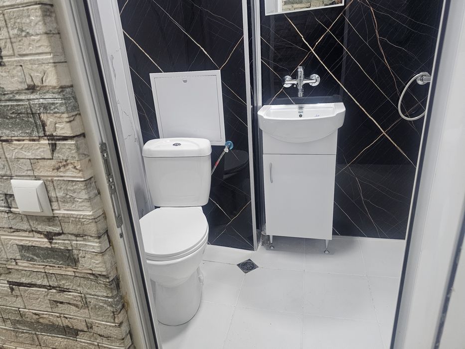 Дава се под наем Тристаен апартамент в Разград, Център - 64 кв.м за 228.99 € - Снимка #10