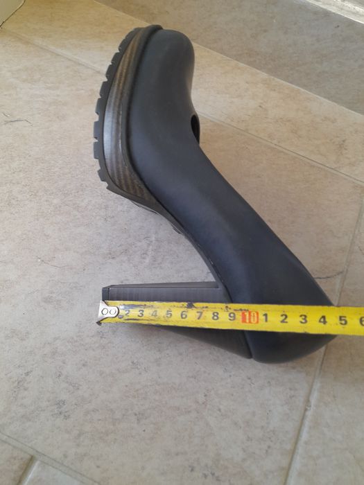 Pantofi cu toc bleumarin