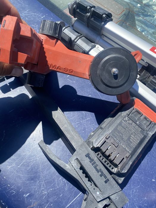 Nivela laser HILTI PM 50-22, an 2024