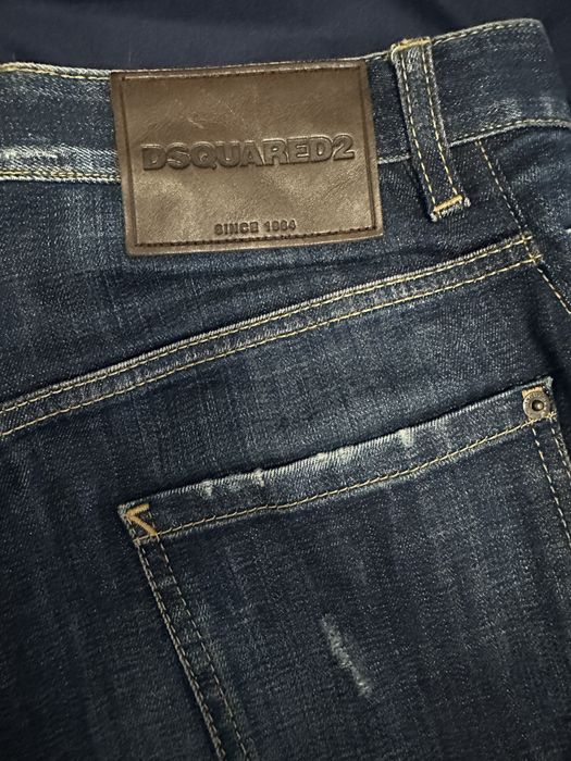 Blugi Dsquared2 100% originali marimea 50