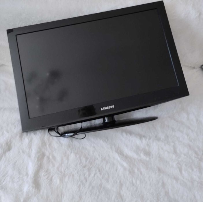 Продам телевизор SAMSUNG