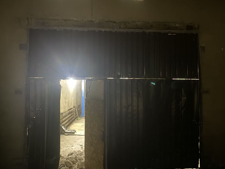 Продам две ворота срочна