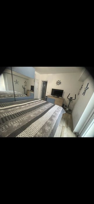 Apart.3-4 cam, 1 loc parcare subt.privata si libera in incinta complex