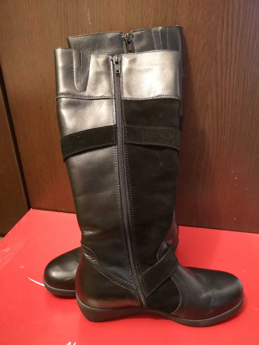 Cizme negre, piele naturala, stare foarte buna