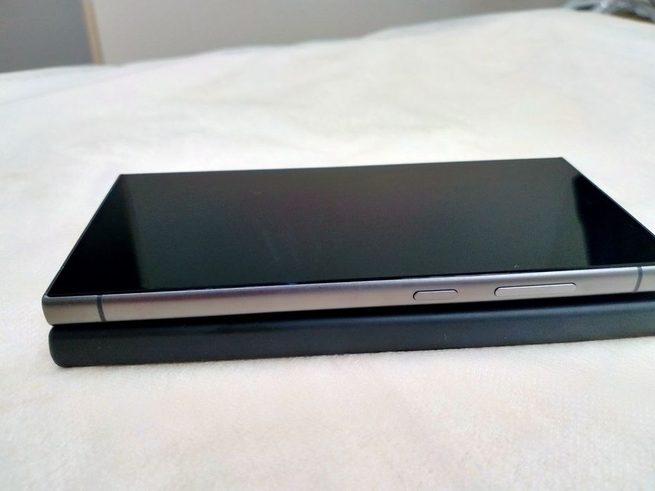 SAMSUNG  s24 ultra 512 gb