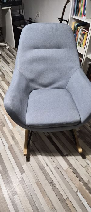 Люлеещ стол  Jysk