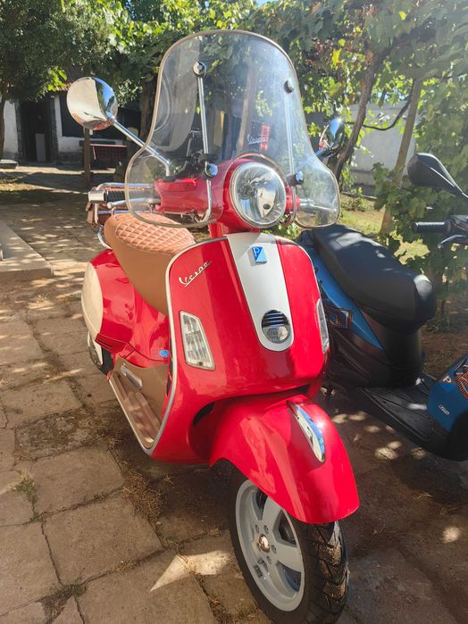 Vespa 250 gts  в перфектно състояние