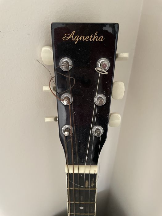 Гитара сатылады