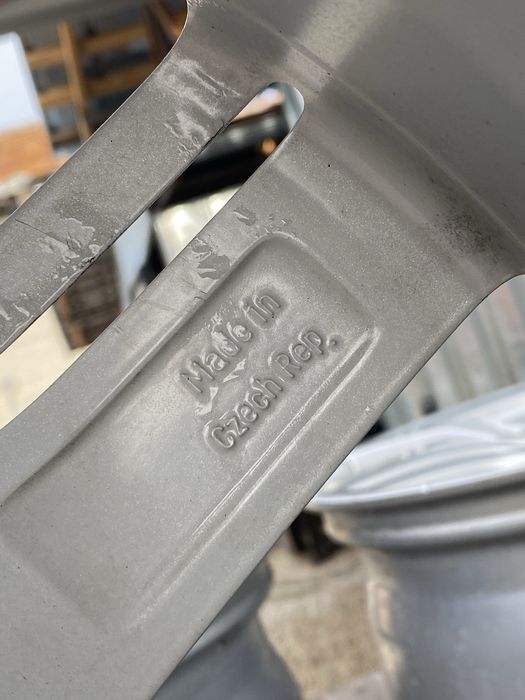 18 цола 5 х 112 мм Ауди , Audi Q 5 , Q 3 , A 6 , A 4 , A 3