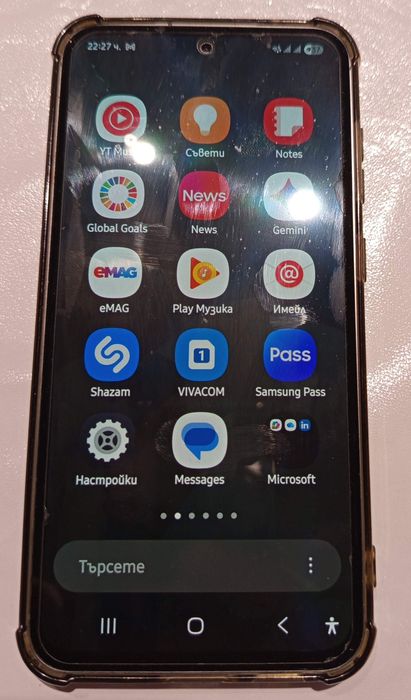 Продавам Samsung Galaxy S23 FE