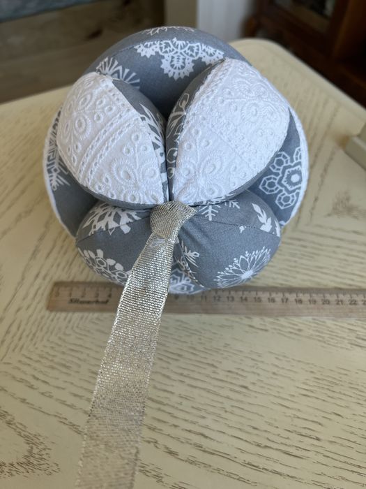 Мячик Монтессори таканэ