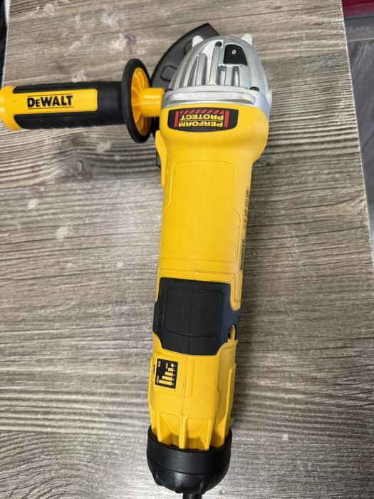 Нов ъглошлайф Dewalt DWE4257