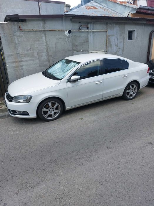 Vand autoturism volkswagen passat B7