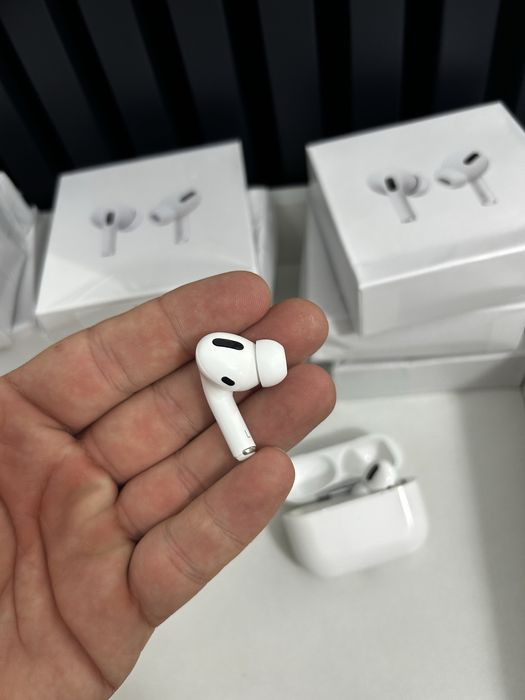 AirPods Pro – noi, sigilate – 150 lei