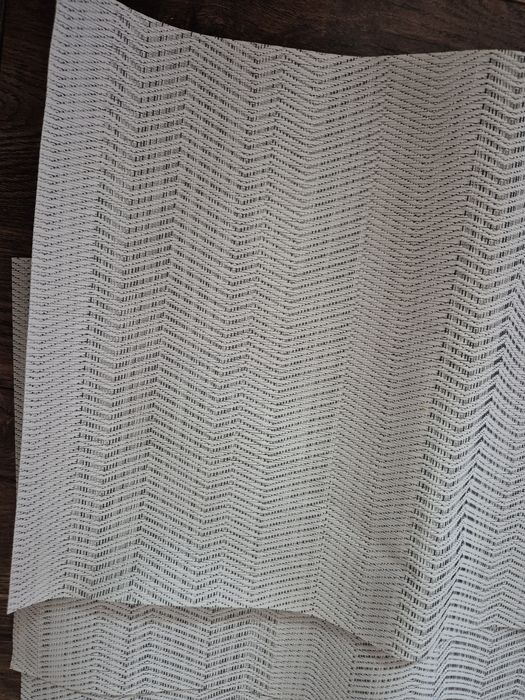 Двулицева подложка за сервиране в красив сив цвят 4бр.