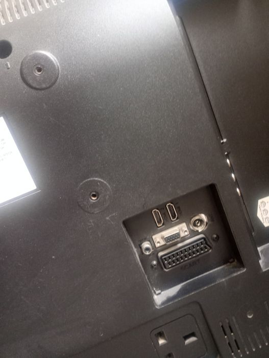 Телевизор 32инча