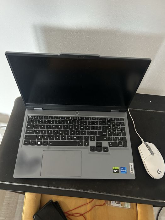 Laptop loq15irx10
