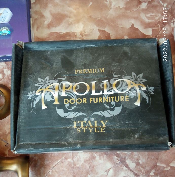 Продаётся врезной дверной замок