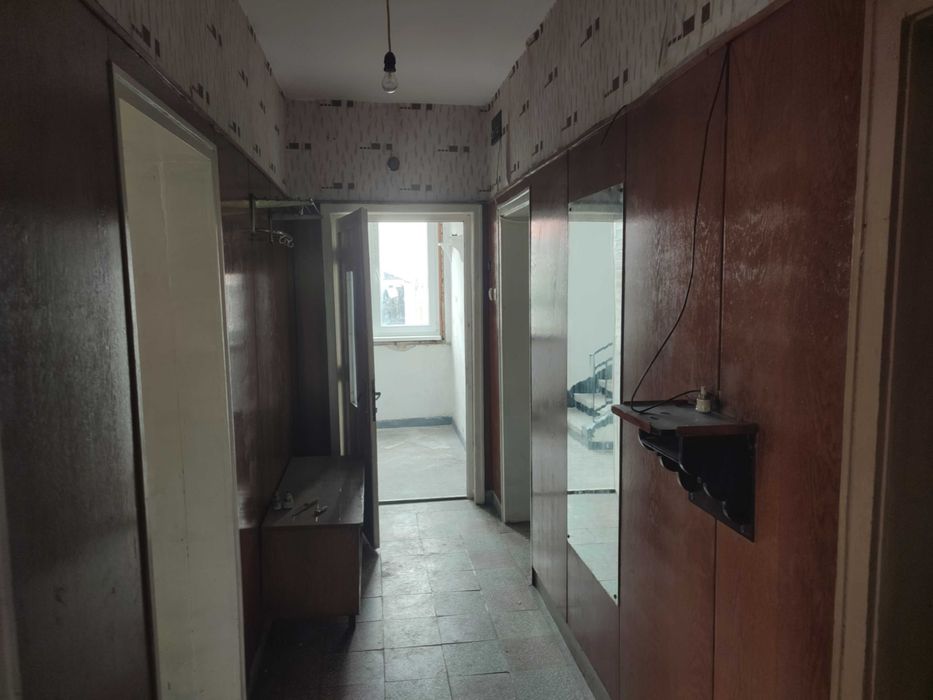 Продава се Етаж от къща в Търговище, Малчо Малчев - 107 кв.м за 801 €/кв.м - Снимка #10