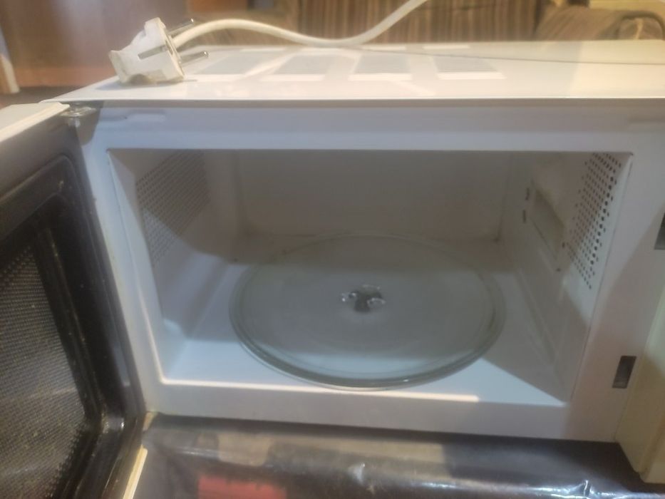 Продам микроволновку