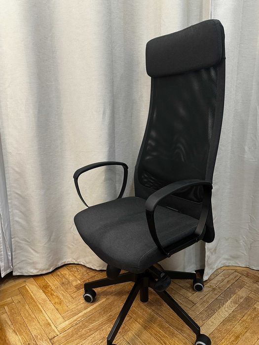 MARKUS Swivel chair, Vissle dark grey