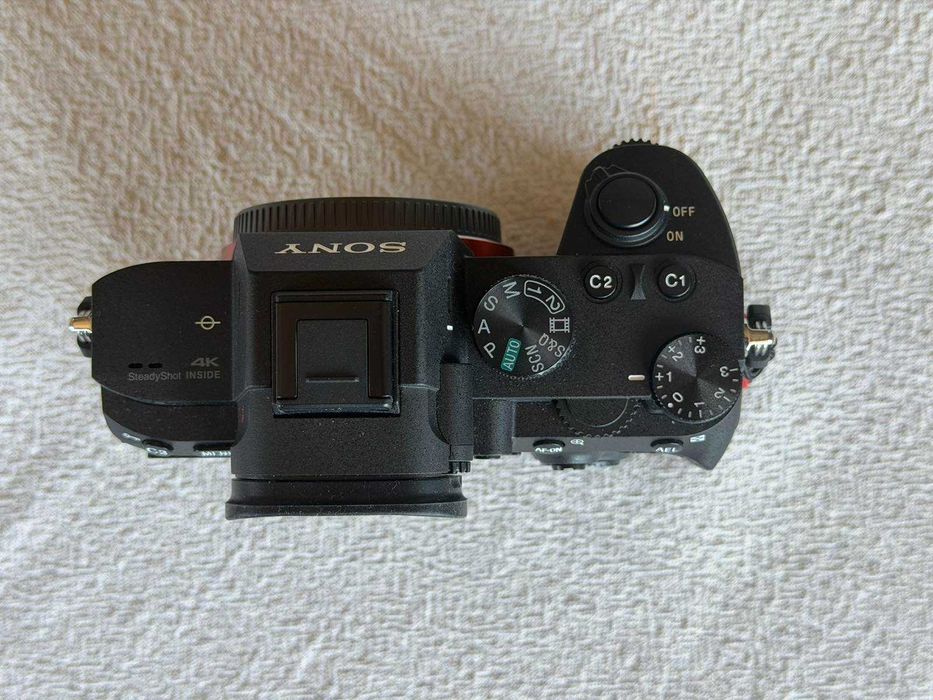 Sony A7 3 на 1163 кадъра с 32 месеца гаранция