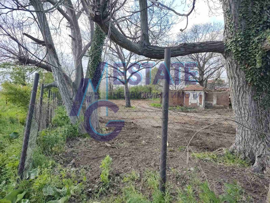 Дворно място в регулация -1951 кв.м. в с. Съдиево, обл. Бургас.